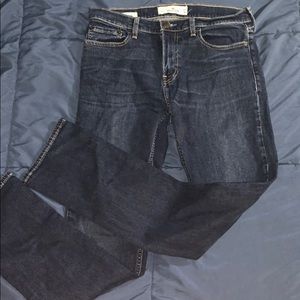 Hollister Slim Straight Medium Wash Jeans